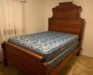 Antique full size bed and mattress in great condition.