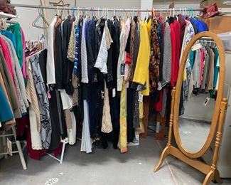 LADIES DRESSES , JACKETS AND DRESSING MIRROR