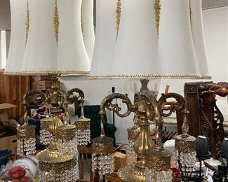 HOLLYWOOD REGENCY TALL LAMPS