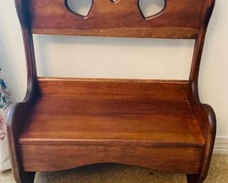 $46 
Pine child or doll bench
19Wx23Tx9D