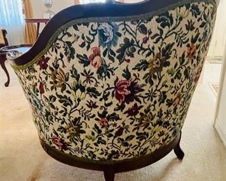 $250 
Carved walnut French style chair 35Wx31Dx35H
