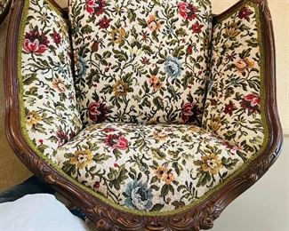 $250 
Carved walnut French style chair 35Wx31Dx35H