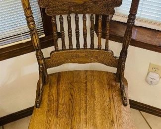$50 
Set of 2 oak chairs&nbsp;