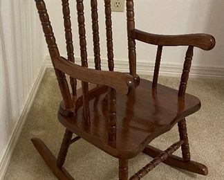 $48 
Rocker 14 1/2Wx12Dx25T back