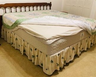 $225 
King size headboard Sealy posturpedic mattress & headboard & frame&nbsp;