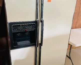 $125 
Fridge