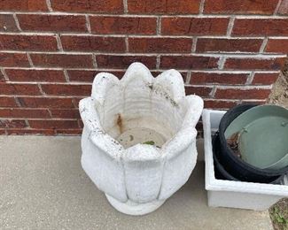$100 
Pair of concrete white planters&nbsp;