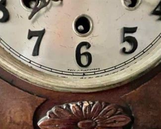 vintage mantle clock