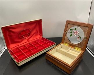 2 Vintage Jewelry Boxes