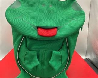 NEW 2 packaging - Affen Zahn Small Friends Finn Frog Toddler Backpack - made in Myanmar