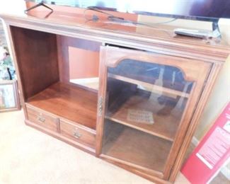 Entertainment TV cabinet