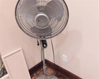 Lasko 16 in 4-Speed Stand Fan
