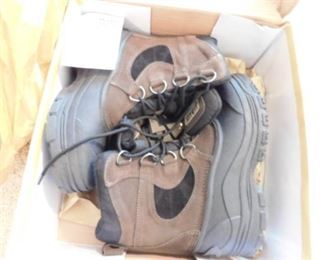 Redhead Fairbanks Pak Boots NEW