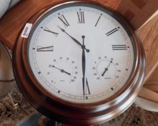 Metal Framed Wall Clock ( Brass Like Finish)