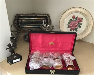 Set silverplate napkin rings in original box