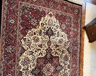 $580 Finely woven antique oriental rug 4'4" x 7'.