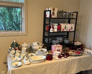 Decorative arts for sale during in-person shopping Friday and Saturday.