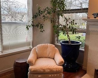 items sold online in the following photos