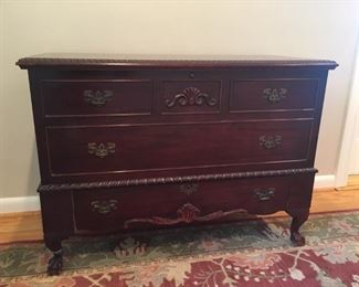 $190. Vintage cedar chest.  44 in wide x 19 in deep x 32 in high