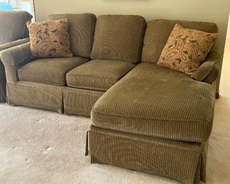 SECTIONAL SOFA