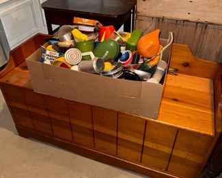 TOY CHEST, CHILDREN’S PLAY DISHES
