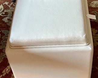 Like New White Faux Leather Storage Ottoman with Reversible Top Tray