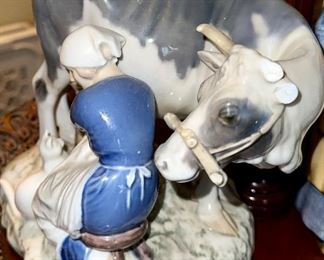 Milkmaid milking a cow while the cat looks on, Bing & Grondahl figurine As-is Cow is missing Horn