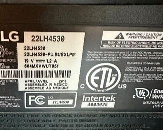 LG 22" HDTV with Remote