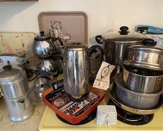 Vintage Percolators. Vintage Cookware 