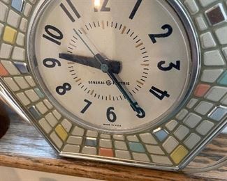 Mid Century GE Electric Kitchen Clock