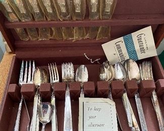 Vintage Community Plate 8 Piece Place Setting/Chest