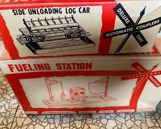 Marx Fueling Station/Box