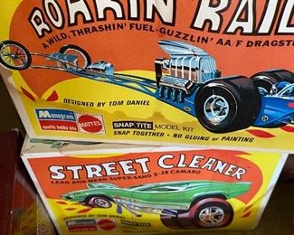 Monogram Roarin Rail Model/Box