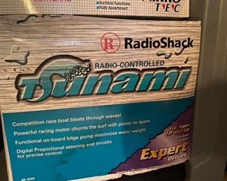 Radio  Shack RC Tsunami 