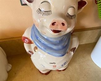 Vintage Shawnee Pottery, Smiley Pig, AS FOUND.CRACKED and bad repair it yourself!!