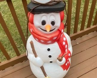 Vintage Empire Blow Mold. Frosty The Snow Man, Lights Up.