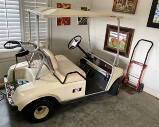 Club Car Golf Cart-yes it needs batteries….