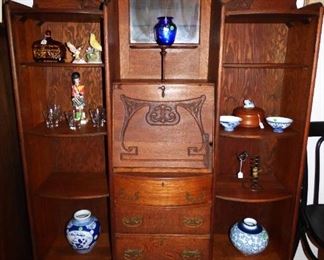 Antique Oak Secretary/Bookcase/Curio  (See Next picture)