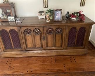 Vintage stereo cabinet