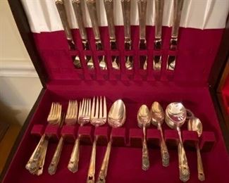 Rogers Bros 52pc "Eternally Yours" silverplated flatware set.