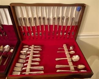 Rogers Bros 73pc silverplated flatware set.