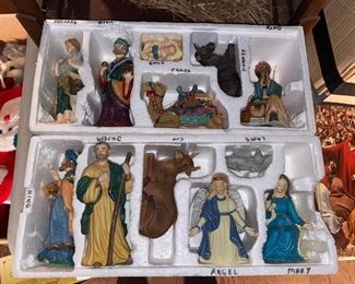 Mercuries USA Nativity Set Figurines