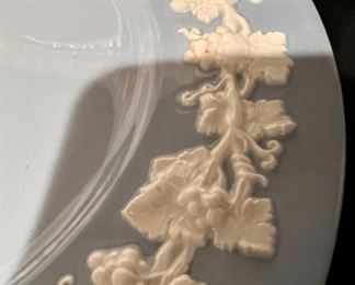 design on wedgwood up close