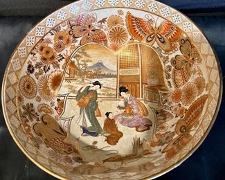 Antique Japanese Meiji Gold Trimmed Satsuma Bowl