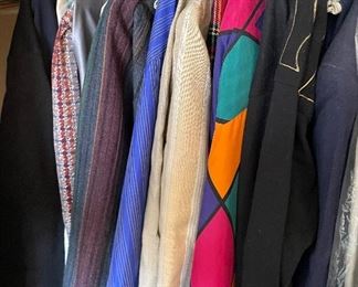 Large amount of vintage men’s, women’s and kids clothing in a variety of sizes