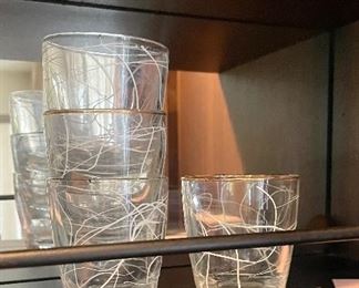 Vintage bar ware, glasses and accessories 