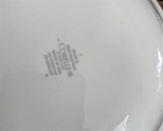 Dish sets, cups, mugs