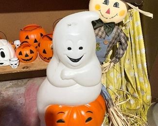 Vintage Halloween Decor 