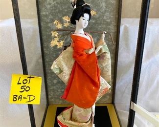 05 Japanese Doll In Glass Case