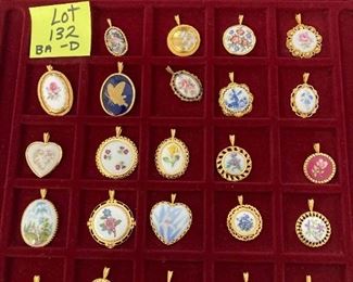 Pendants Of The World